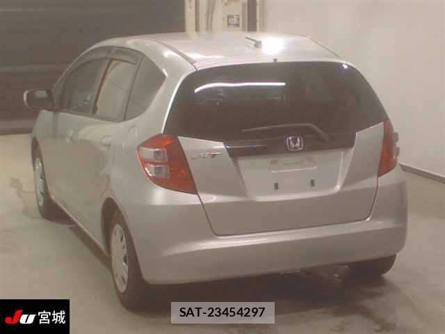 Honda FIT 2008 6801143-1