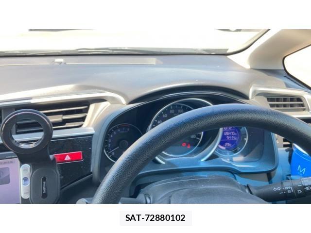 Honda FIT 2015-09 6905088-18