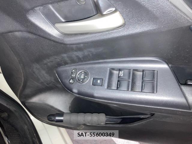Honda FIT 2013-12 6905094-11