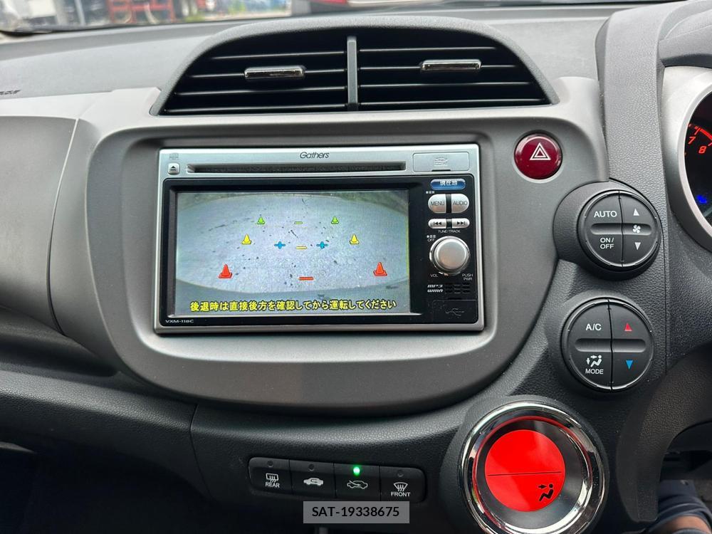 Honda FIT 2011 6848853-18