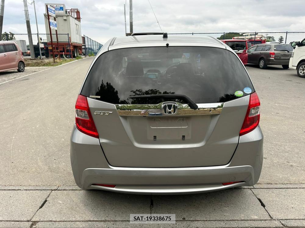 Honda FIT 2011 6848853-3
