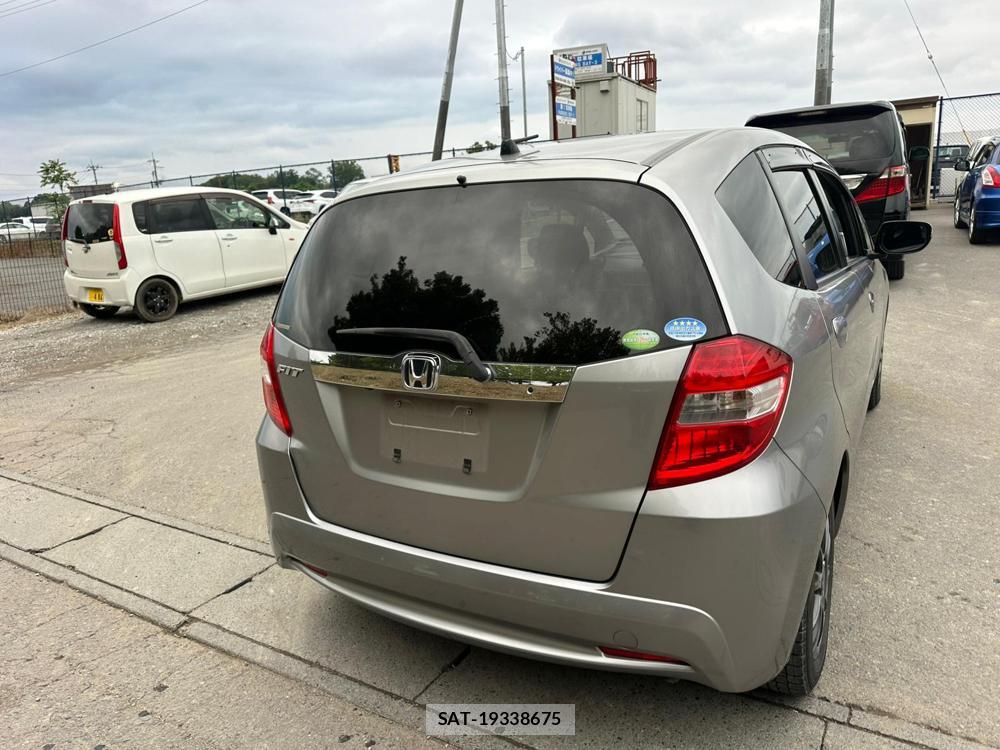 Honda FIT 2011 6848853-4