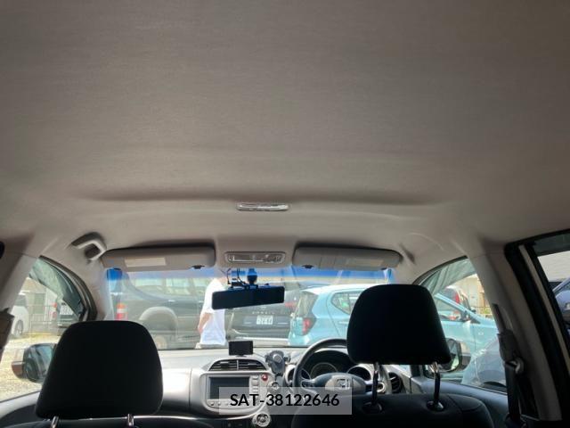 Honda FIT 2009-11 6993543-8