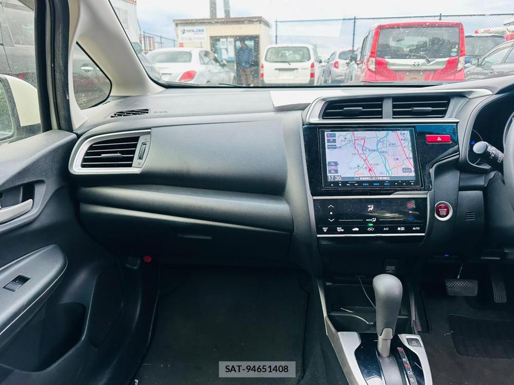 Honda FIT 2014 6735236-16