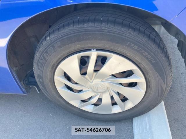 Honda FIT 2013-10 6993542-7