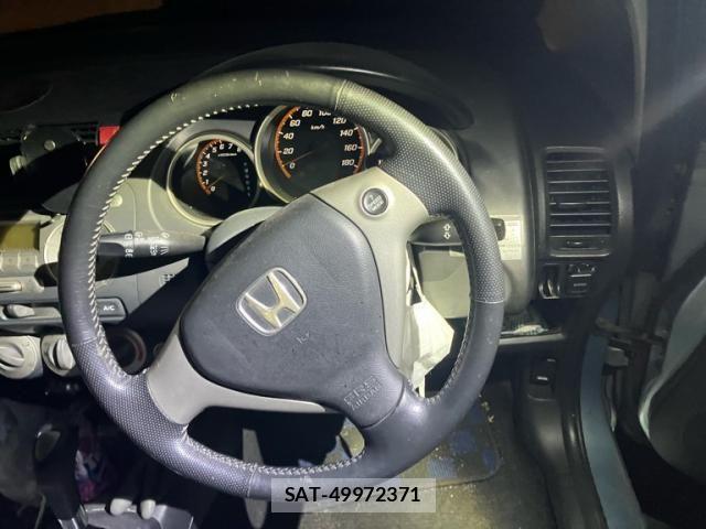 Honda FIT 2004-12 7020474-16