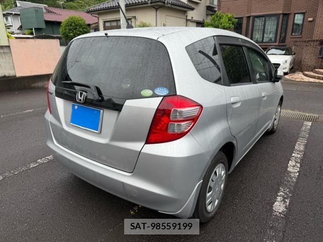 Honda FIT 2010-07 7020472-3