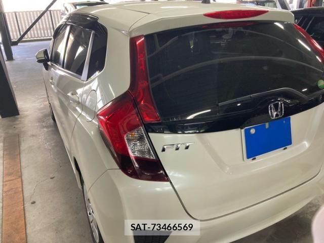 Honda FIT 2014-11 7020463-4
