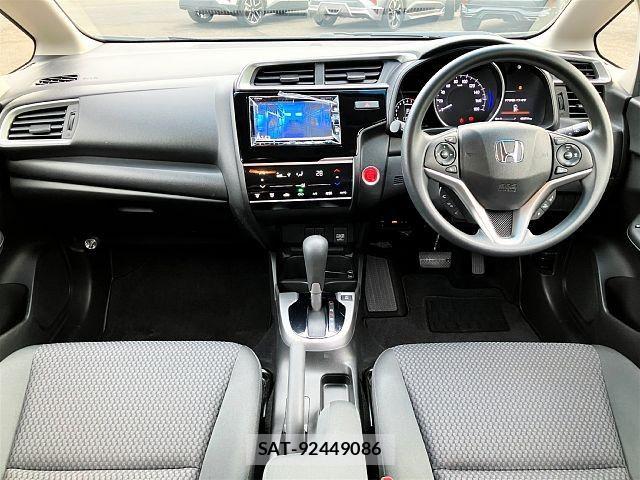 Honda FIT 2018-03 7020458-1