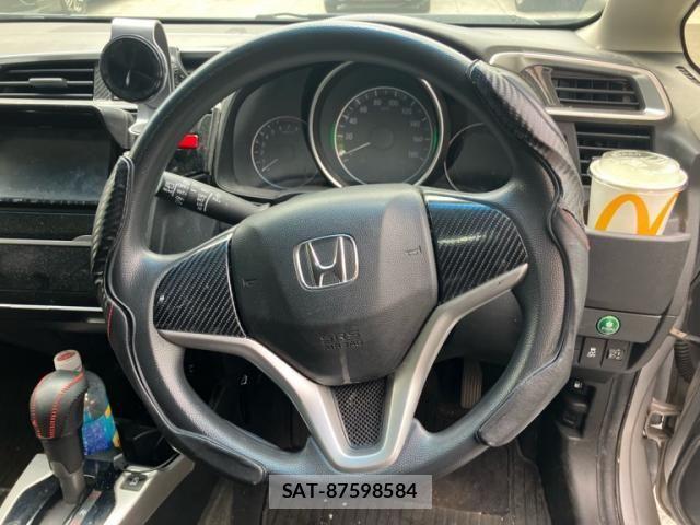 Honda FIT 2016-09 7058527-18