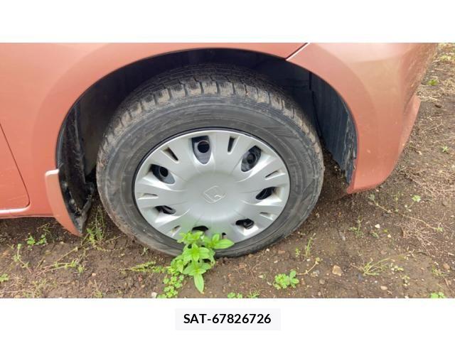 Honda FIT 2013-07 7058532-13