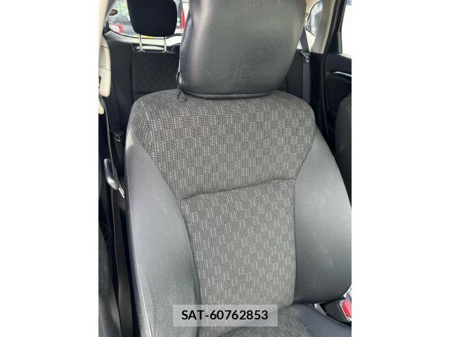 Honda FIT 2014-06 7058530-15