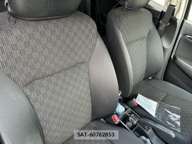 Honda FIT 2014-06 7058530-16