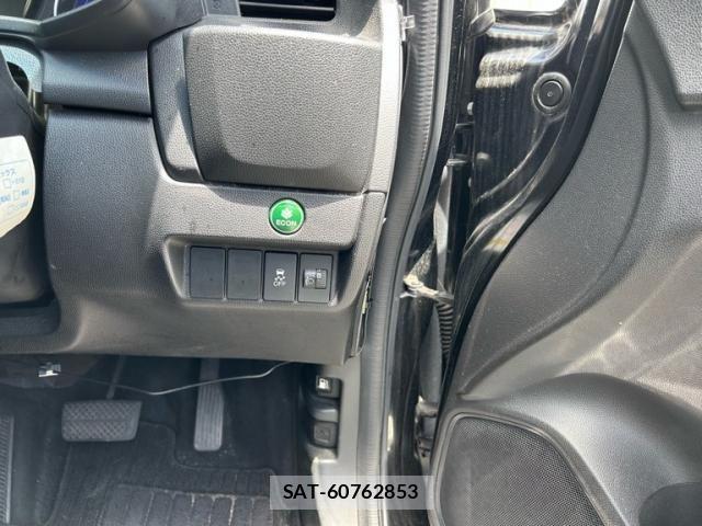 Honda FIT 2014-06 7058530-19