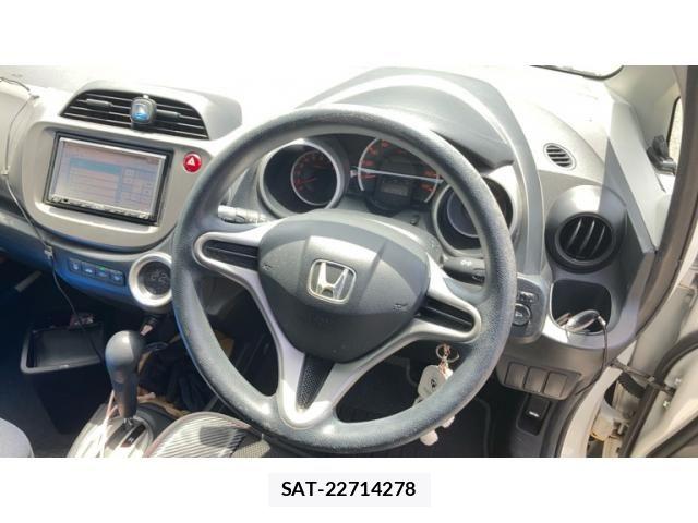 Honda FIT 2007-11 7058536-17