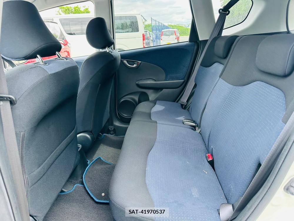 Honda FIT 2010 7013715-9
