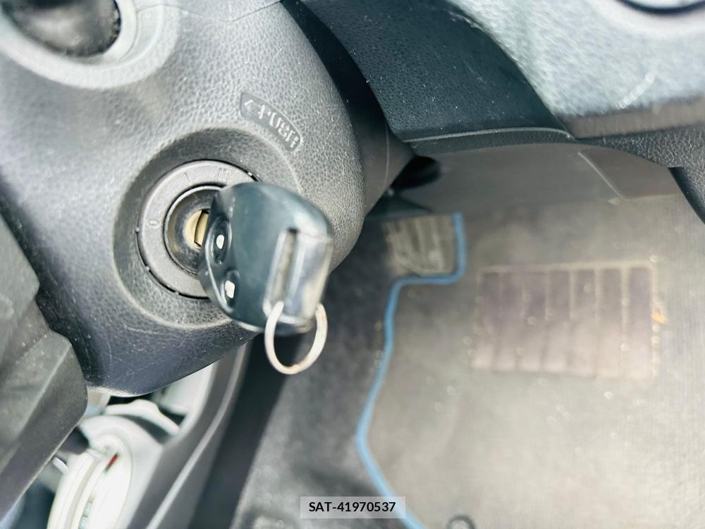 Honda FIT 2010 7013715-16