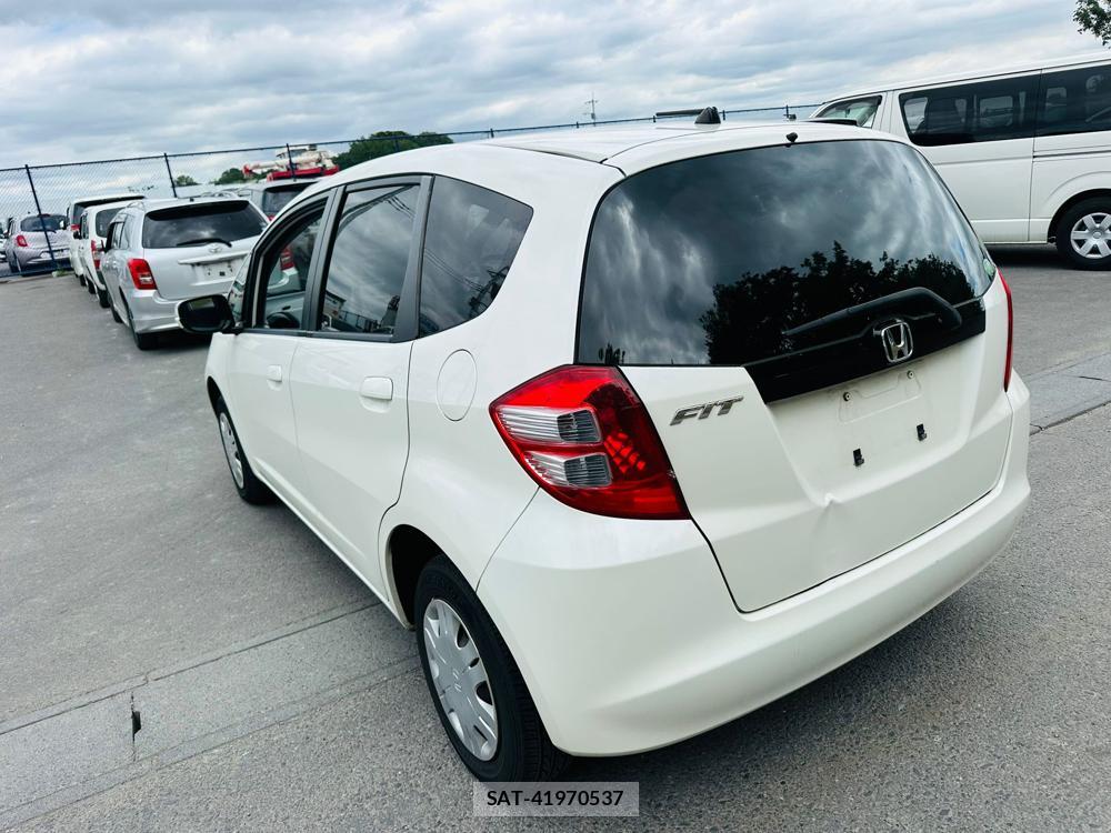 Honda FIT 2010 7013715-2