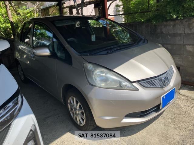 Honda FIT 2010-04 7218537-1