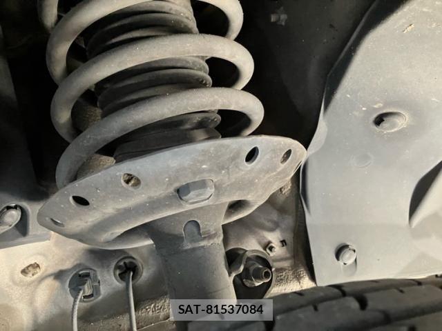 Honda FIT 2010-04 7218537-5