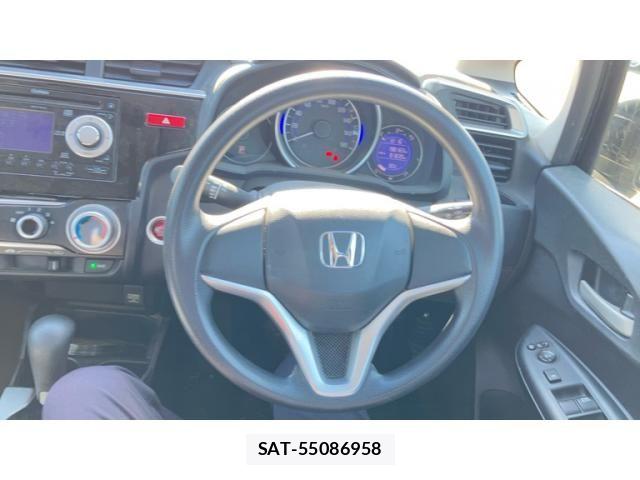 Honda FIT 2014-02 7218548-11