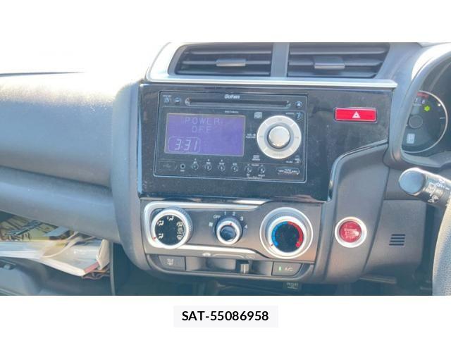 Honda FIT 2014-02 7218548-14