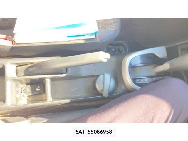 Honda FIT 2014-02 7218548-15