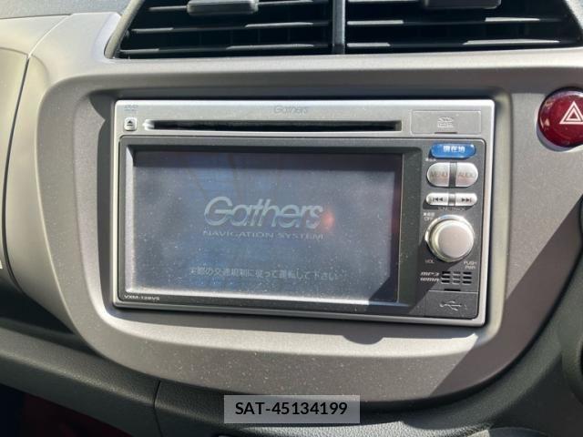 Honda FIT 2012-02 7218542-17