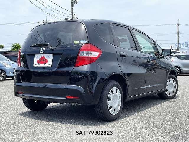 Honda FIT 2011-07 7218541-2