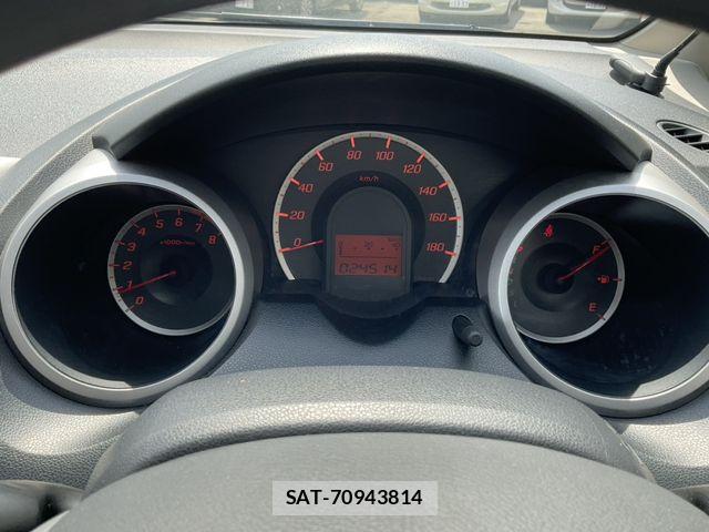 Honda FIT 2011-12 7218543-18