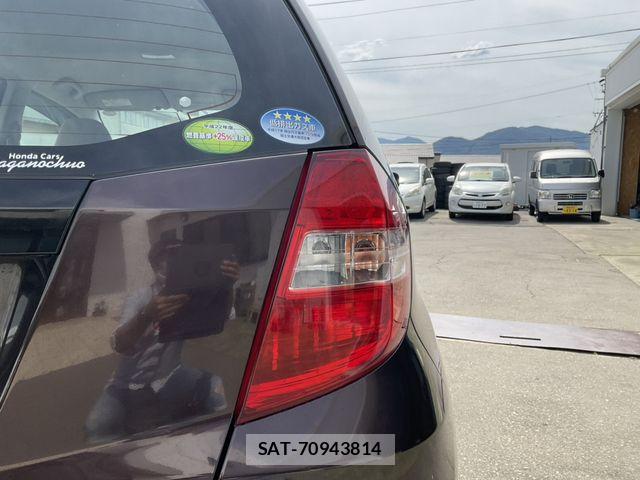 Honda FIT 2011-12 7218543-23