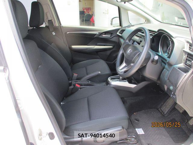 Honda FIT 2018-01 7218557-10
