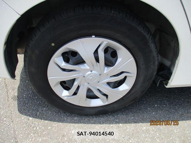 Honda FIT 2018-01 7218557-19