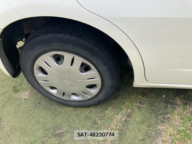 Honda FIT 2009-09 7218524-2