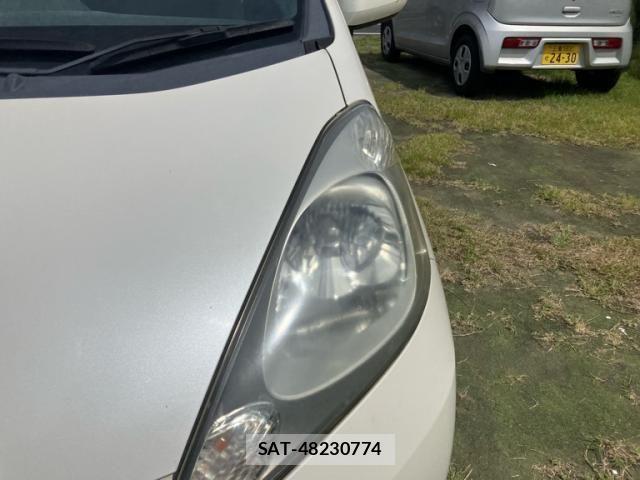Honda FIT 2009-09 7218524-6