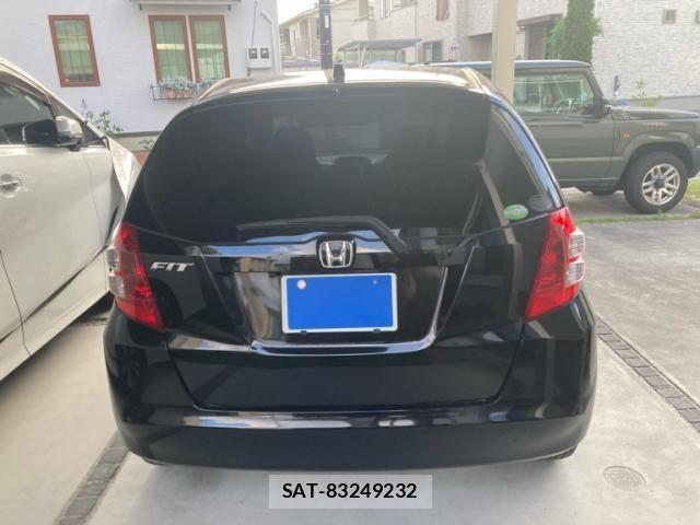 Honda FIT 2010-03 7218536-4