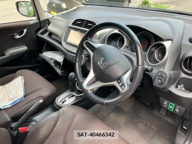 Honda FIT 2011-03 7218539-10