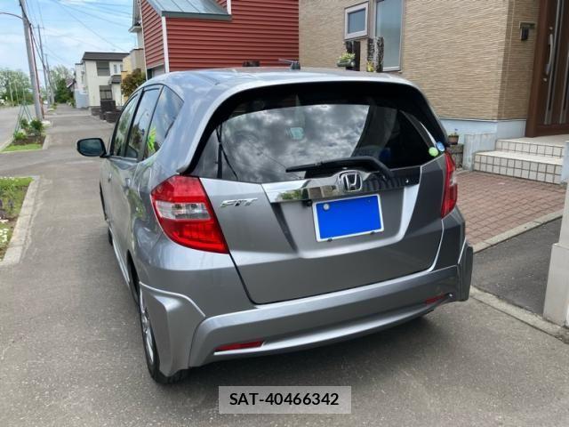 Honda FIT 2011-03 7218539-4
