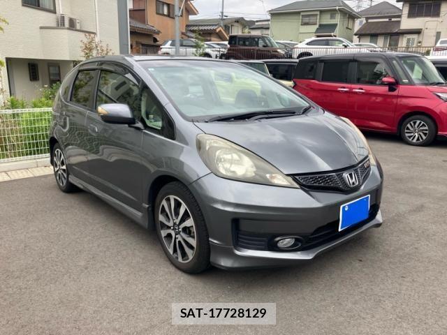 Honda FIT 2013-06 7218544-2