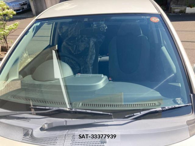 Honda FIT 2008-03 7218527-1