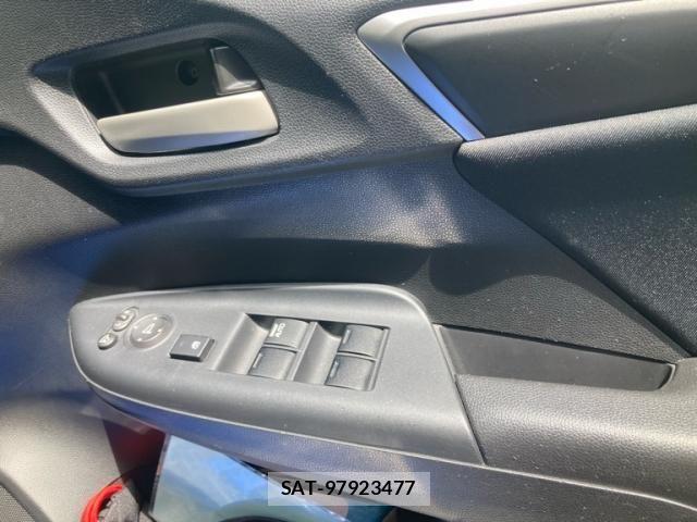 Honda FIT 2015-02 7218551-12