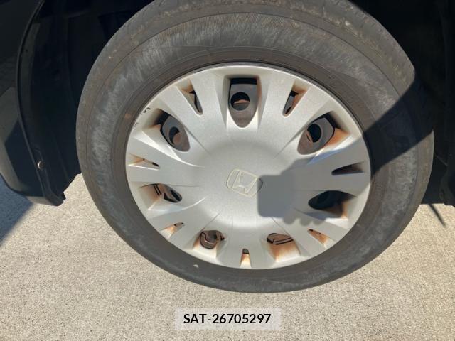 Honda FIT 2013-06 7218547-7