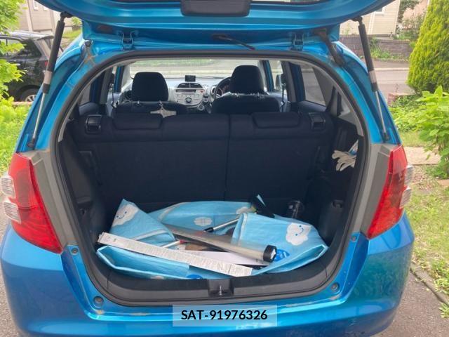 Honda FIT 2009-08 7218528-17