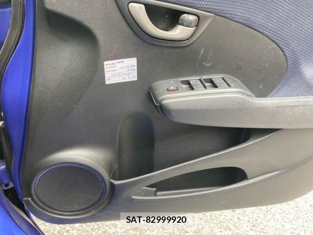 Honda FIT 2011-07 7218545-19