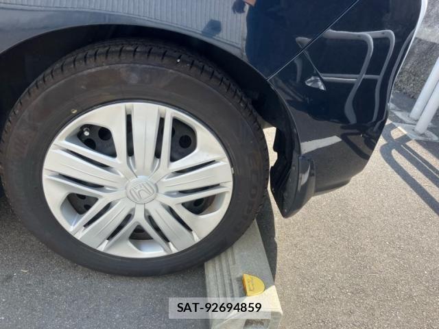 Honda FIT 2019-06 7218559-9