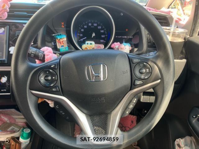 Honda FIT 2019-06 7218559-15