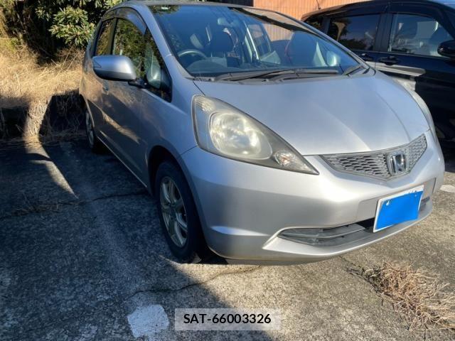 Honda FIT 2010-01 7218532-0