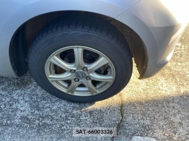 Honda FIT 2010-01 7218532-4