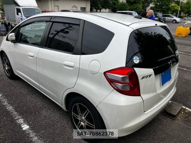 Honda FIT 2008-02 7218526-3