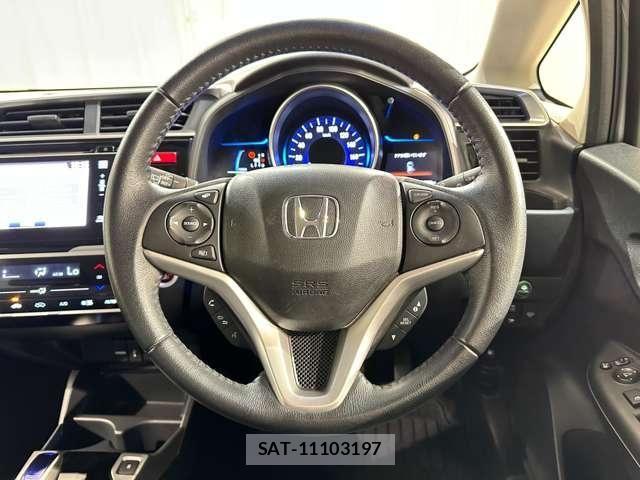 Honda FIT 2014-12 7218554-9
